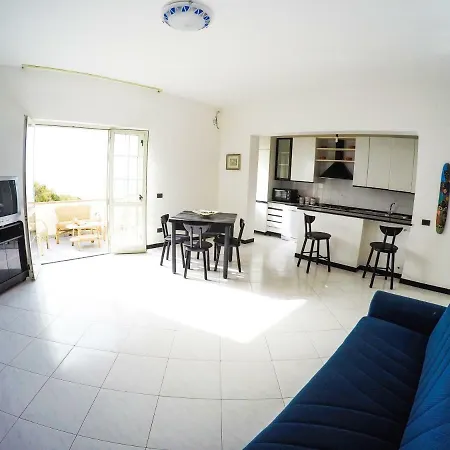 Fronte Spiaggia Con Terrazza Vista Mare Appartement *